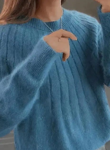 Fluffig stickad tröja i kashmir – Elegant & Varm
