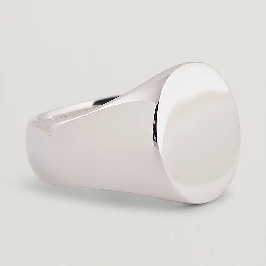 Oval Polished Ring Silver