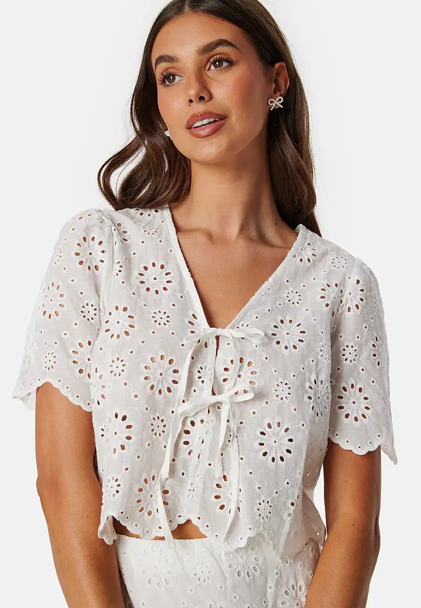 Broderie Anglaise Blouse 52268523