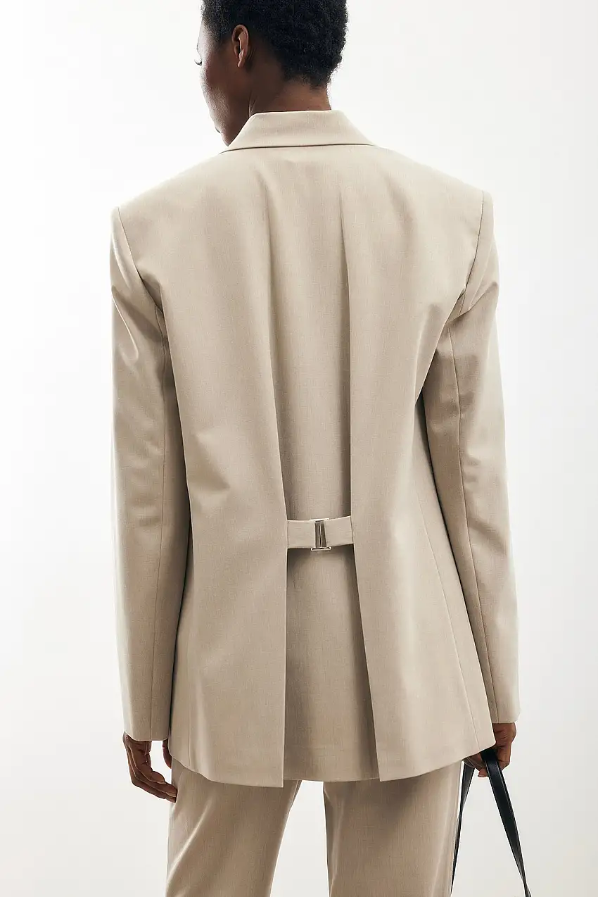 Oversized blazer med spännedetalj Beige