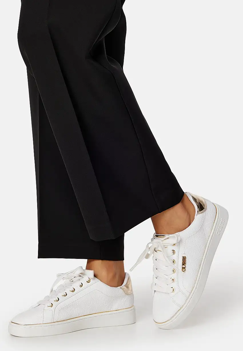 Beckie Leather Sneakers 15542495