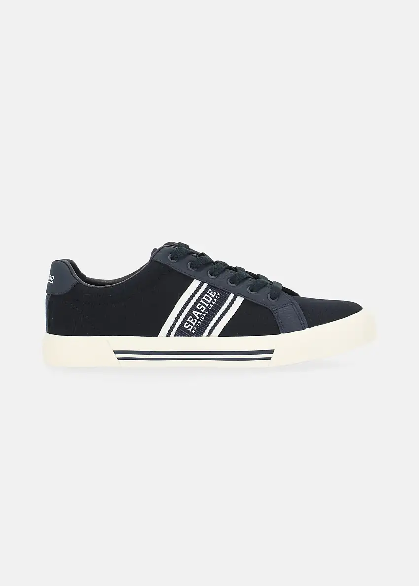 Coos Bay Sneaker 49877144