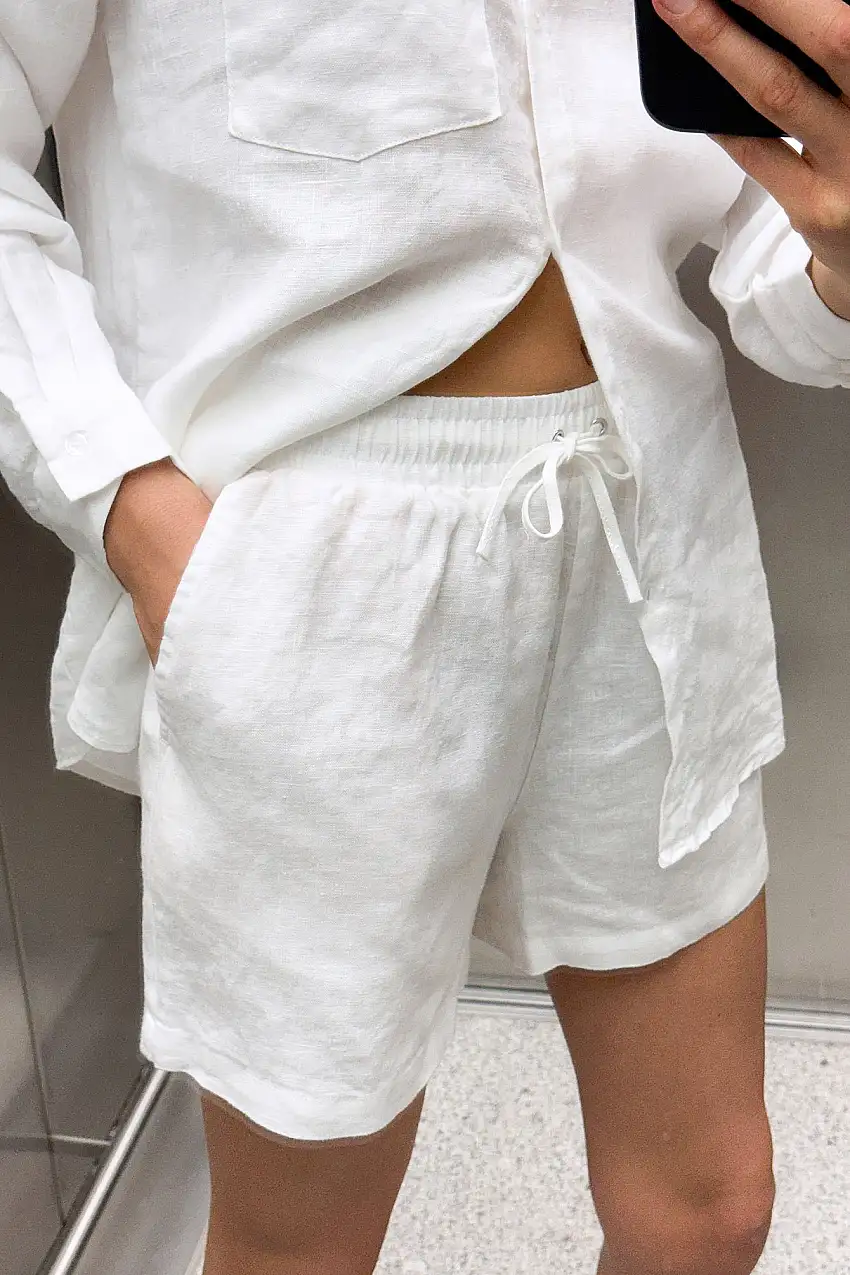 Linneshorts med elastisk midja Vit