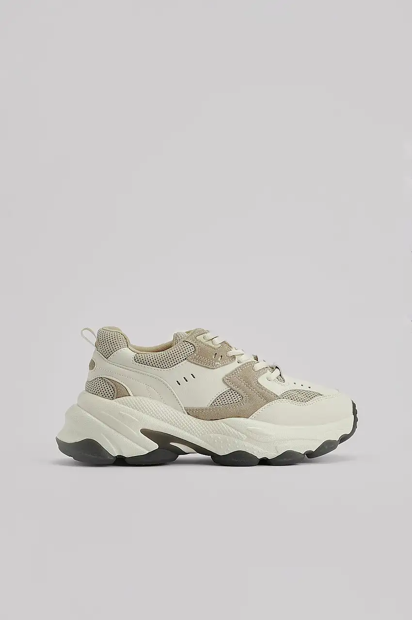 Trainers med bubbelsula Beige