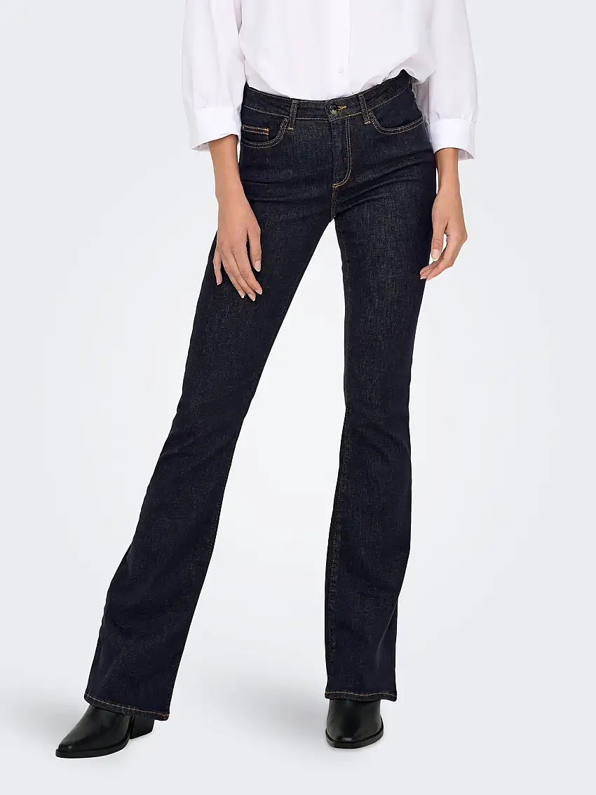 ONLBLUSH Medelhög midja Utsvängd passform Jeans 64549304