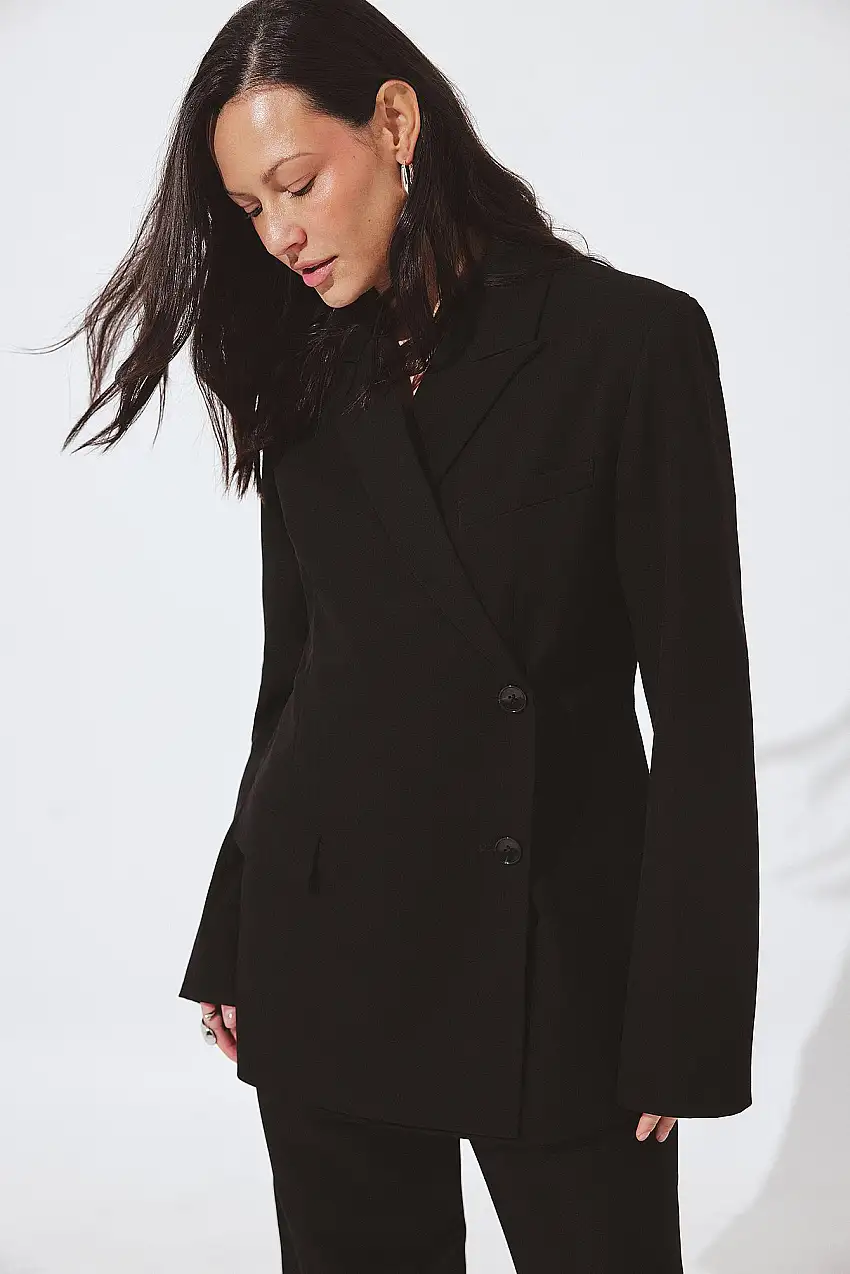 Regular blazer med omlott Svart