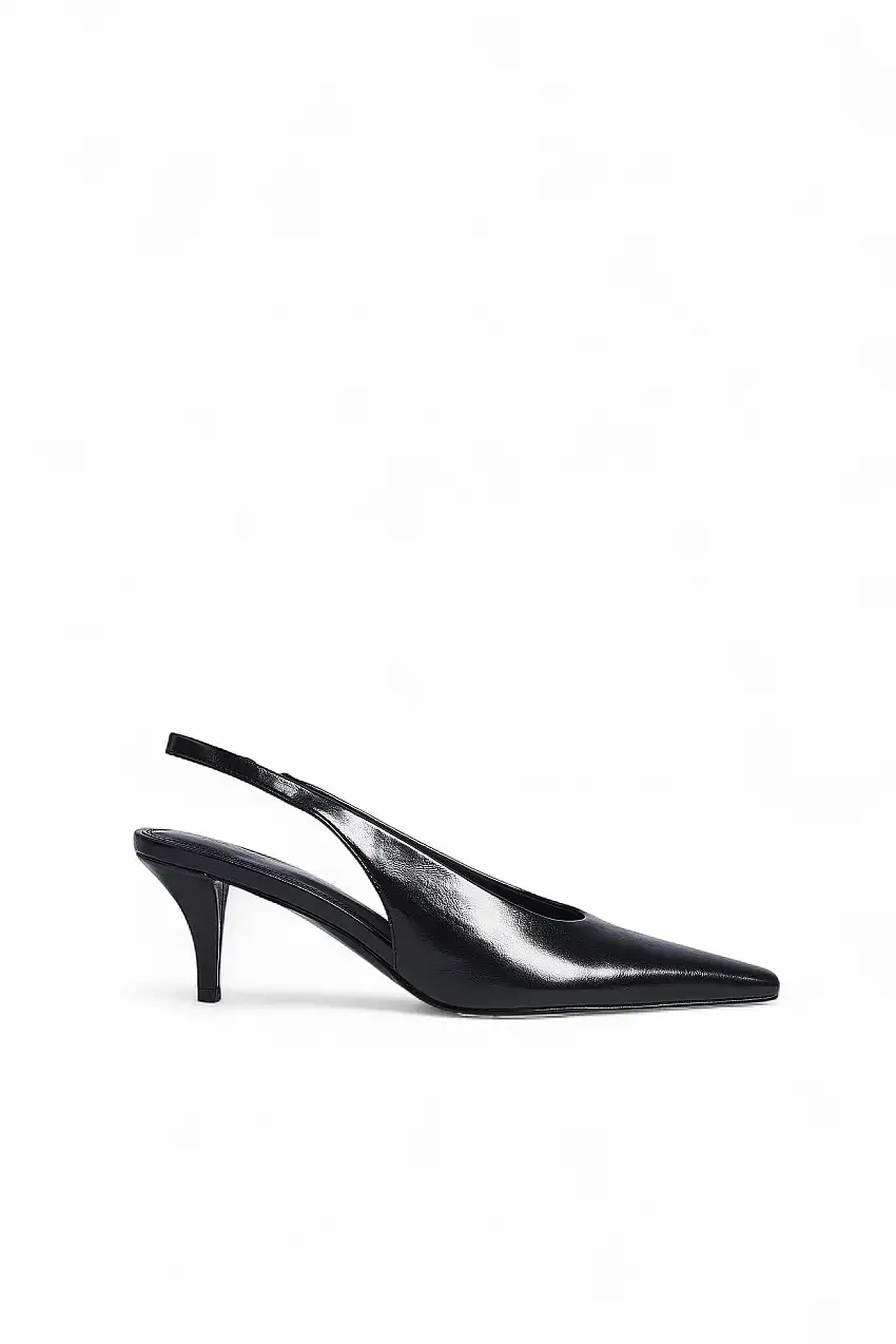 Slingback pumps med smal tå Svart