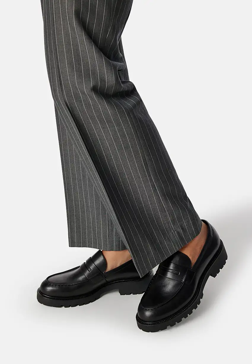 Kenova Leather Loafer 25167735