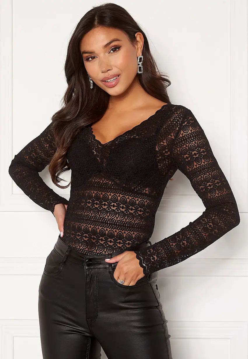 Chikka V-Neck L/S Lace Top 53992210
